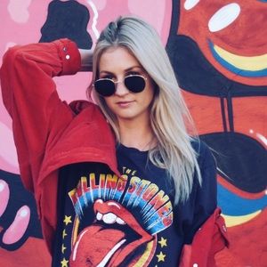 Meet your Posher, Mari